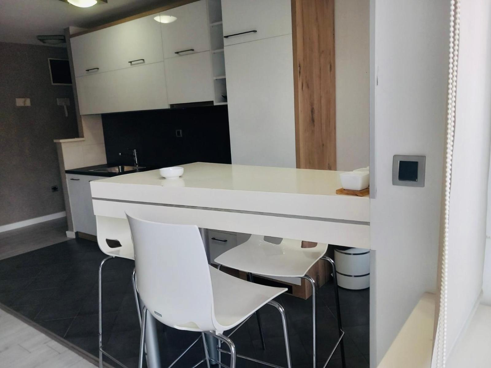 Apartment Red Belgrado Esterno foto